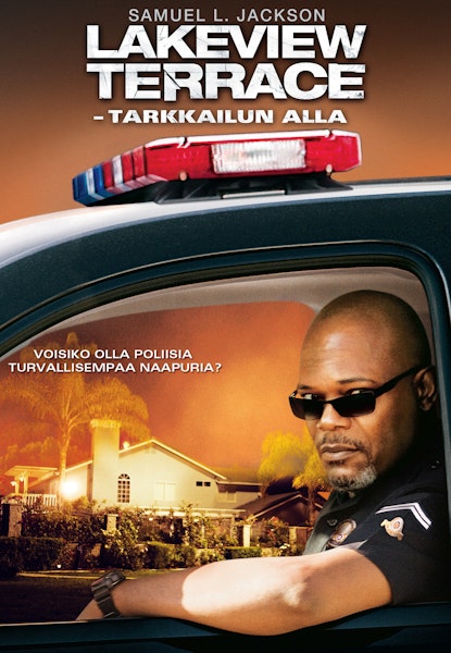 Lakeview Terrace - tarkkailun alla