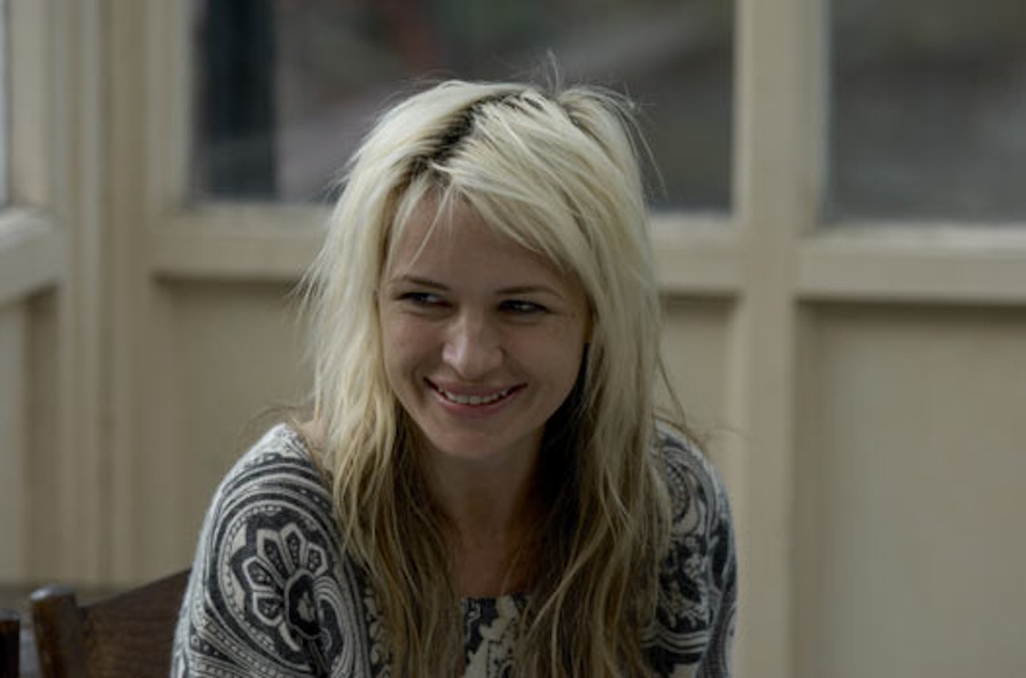 Its a Free World Lej eller køb, og stream på Blockbuster