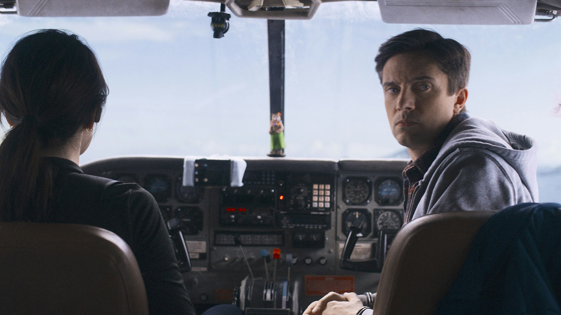 Flight Risk – Lei eller kjøp og streame på SF Anytime