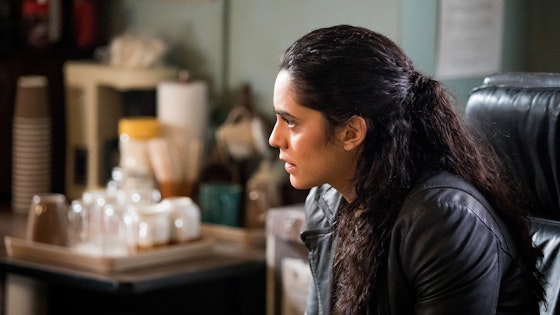 Falling Water S02E05