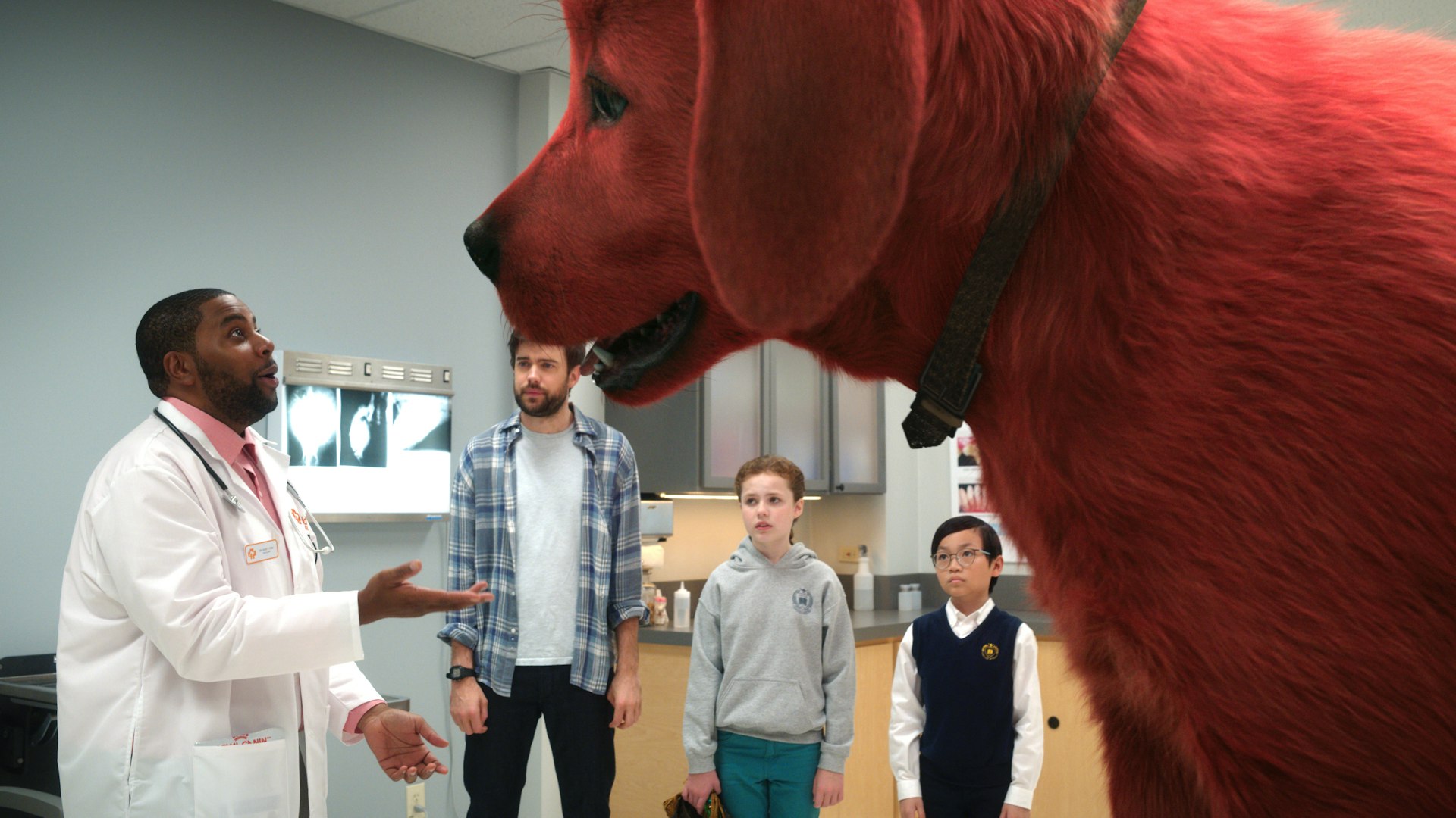 Clifford - Den store røde hund – Lej eller køb, og stream på Blockbuster