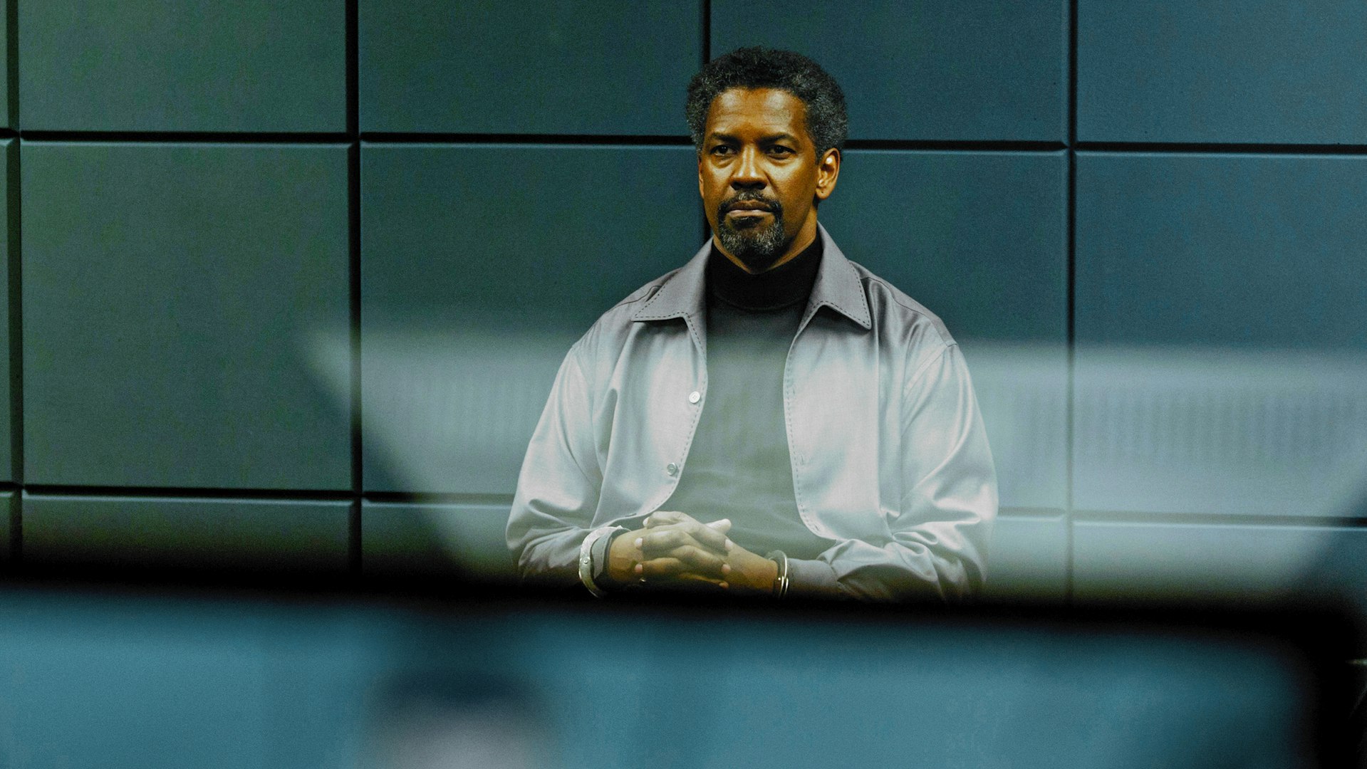 Safe House – Hyr eller köp och streama hos SF Anytime