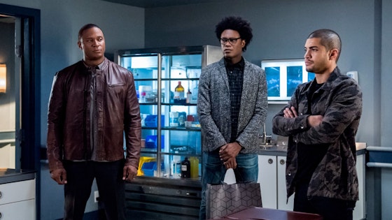 Arrow S07E04