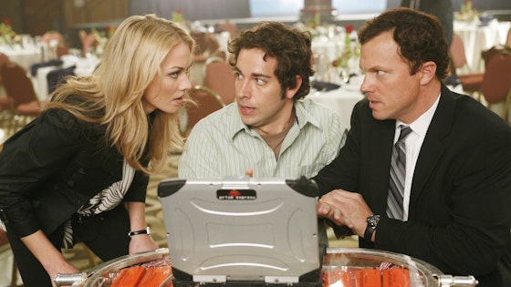 Chuck S01E01