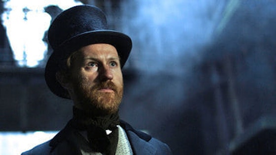Crimson Petal and the White S01E02