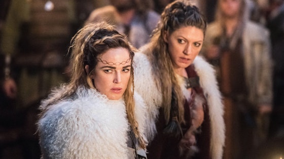 DC's Legends of Tomorrow S03E09