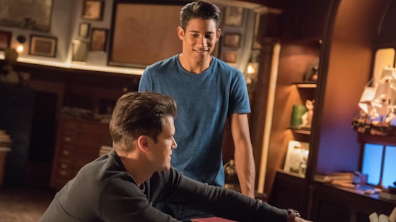 DC's Legends of Tomorrow S03E13