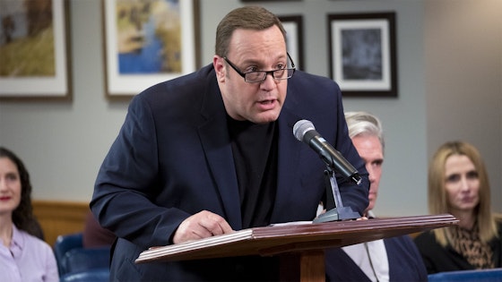 Kevin Can Wait S02E21