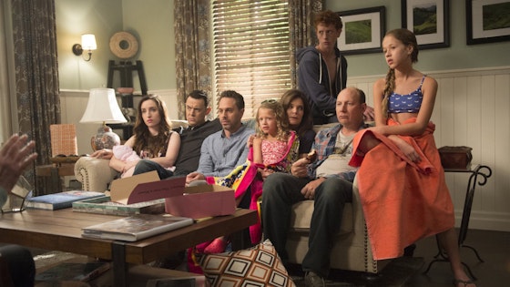 Life in Pieces S01E02