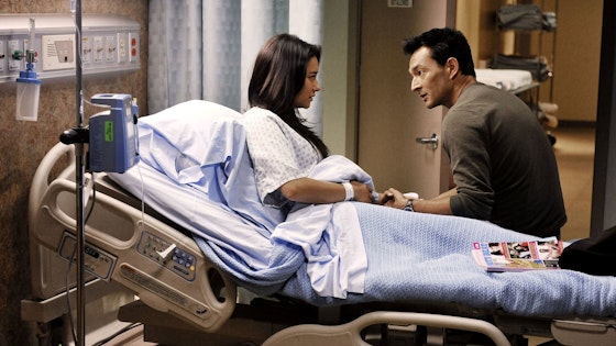 Pretty Little Liars S02E08