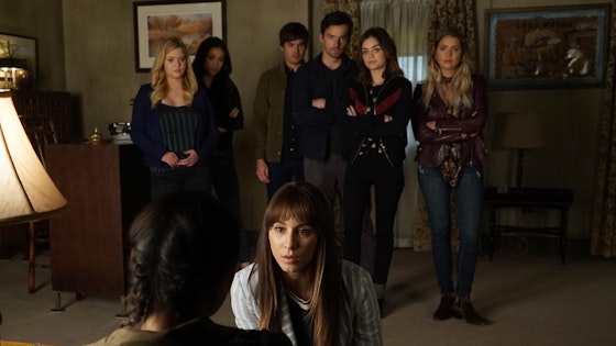 Pretty Little Liars S07E19