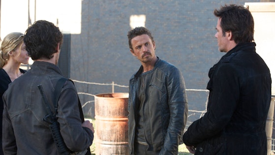 Revolution S02E17