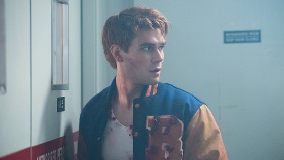 Riverdale S02E01