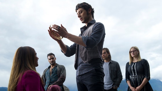 The Magicians S02E01