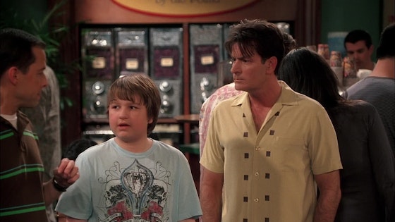 Two and a half men S05E13