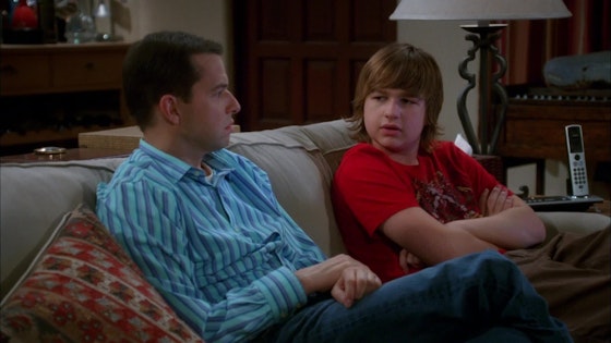 Two and a half men S07E10
