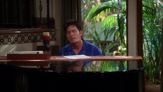 Two and a half men S07E19