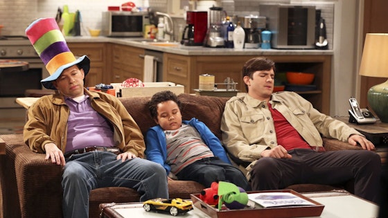 Two and a half men S12E07