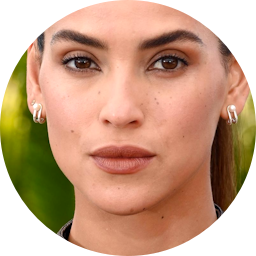 Adria Arjona