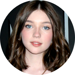 Alexa Swinton