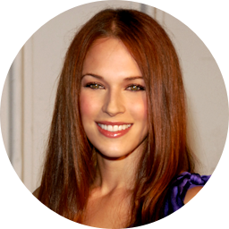 Amanda Righetti