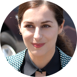 Amira Casar