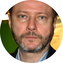 Artur Żmijewski