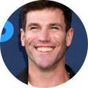Austin Stowell