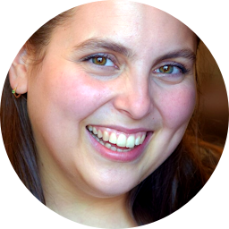 Beanie Feldstein