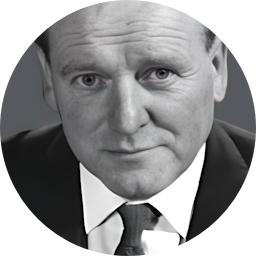 Bernard Lee