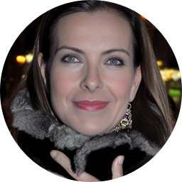 Carole Bouquet
