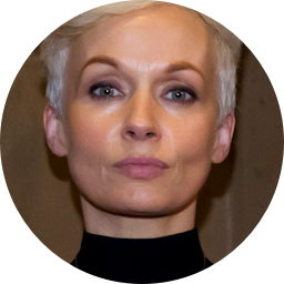 Carolyn Bracken