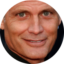 Casper Van Dien