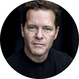 Claus Riis Østergaard