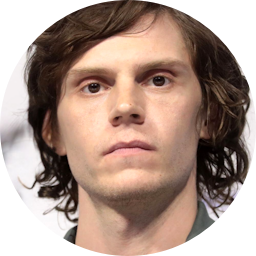 Evan Peters