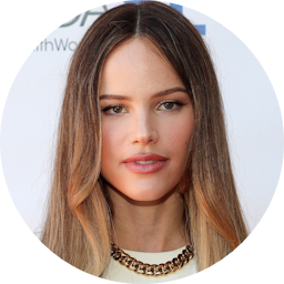 Halston Sage