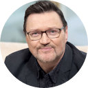 Ian Puleston-Davies