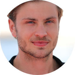 Jannik Schümann