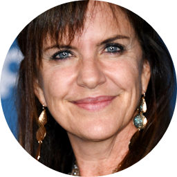 Jennifer Hale