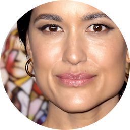Julia Jones