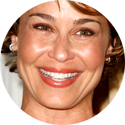 Julie Warner