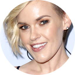Kari Wahlgren