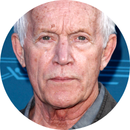 Lance Henriksen