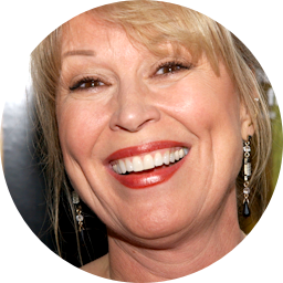 Leslie Easterbrook