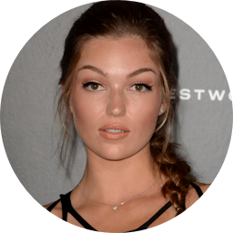 Lili Simmons