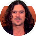Luke Arnold