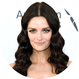 Lydia Hearst