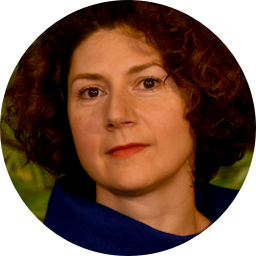 Martha Issová