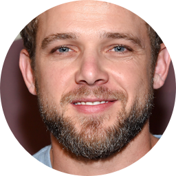 Max Thieriot