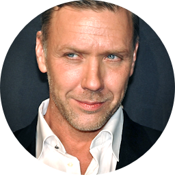 Mikael Persbrandt